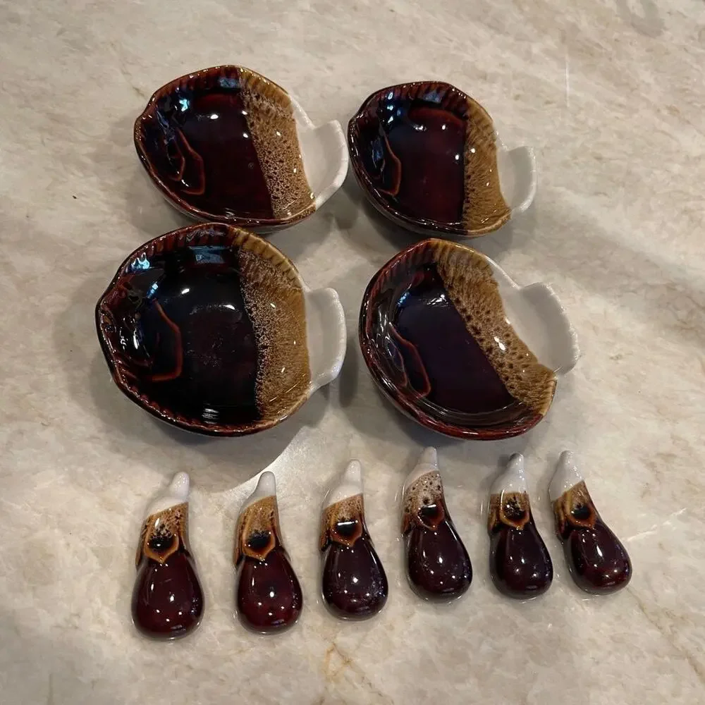 Vintage pottery Japanese fish shaped dishes and chopstick rests